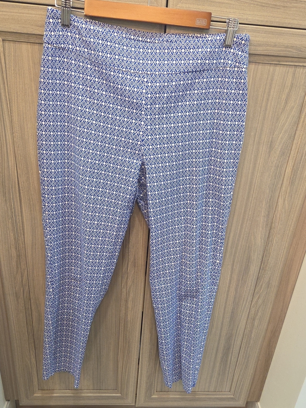 Counterparts Blue & White Geometric Stretch Leggings